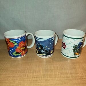 LOVE HAWAII?? Hilo Hatties "The Store of Hawaii" 1996 mug coffee tea VINTAGE